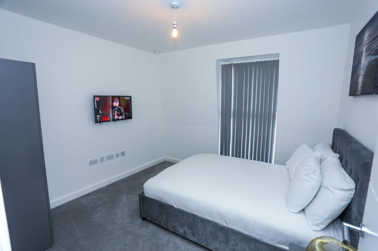 Lovely 2 Bed Apartment With Parking London Exteriör bild